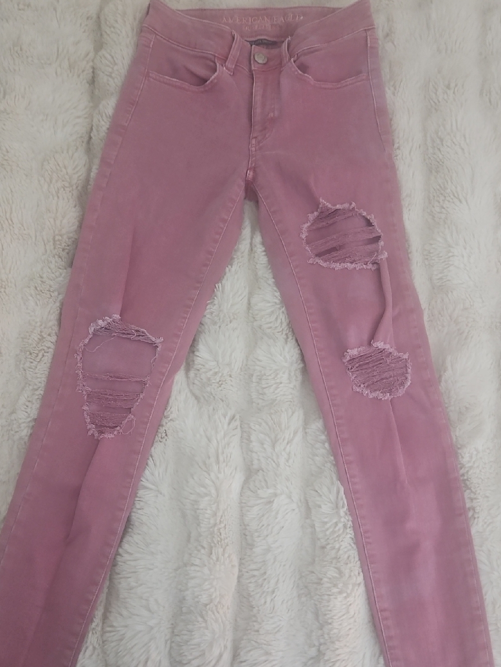 American Eagle Outfitters Dusty Pink Distressed Skinny Jeans